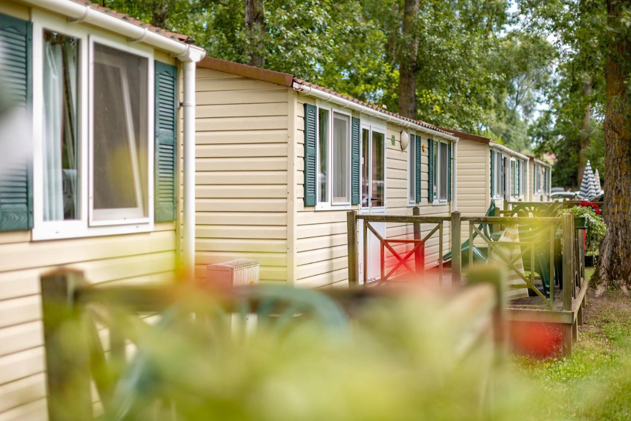 Balatontourist Bereny Naturist Camping Hotel Balatonberény Exterior photo